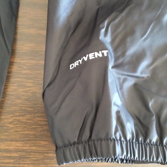 The North Face Toddler Quinn Rain Shell Jacket, 4T - TNF Black, Brand NEW, Authe - Picture 5 of 8